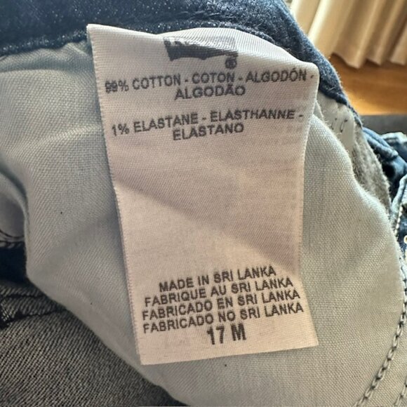 Levi’s 524 too super low bootcut jeans size 17 Medium Juniors - New without tag - Picture 6 of 6